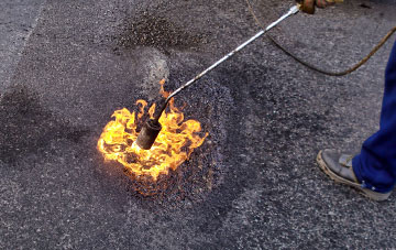 Heribusta flat roofing repairs